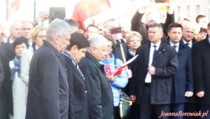 Poranna Msza św. w Kościele Seminaryjnym i Apel Pamięci przed Pałacem Prezydenckim w Warszawie