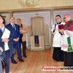 Uroczystość otwarcia zabytkowego kościoła w Parku Etnograficznym w Kłóbce