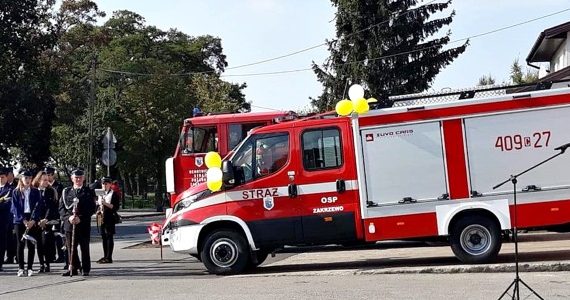 OSP w Zakrzewie otrzymała nowy wóz ratowniczo - gaśniczy