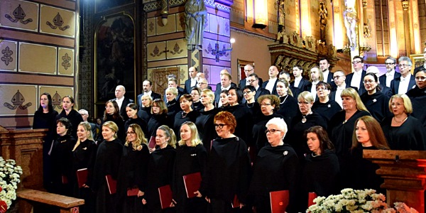 Koncert Chóru Filharmonii Narodowej we włocławskiej katedrze