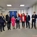 Wręczenie promes z programu Polski Ład dla samorządowców województwa Kujawsko - Pomorskiego